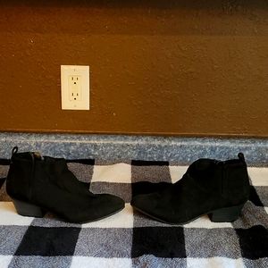 Ackle high heel boots